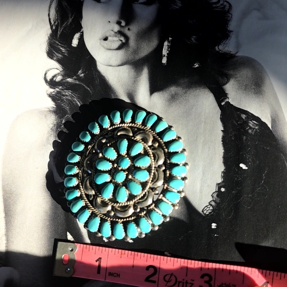 Turquoise and Silver Circular Brooch NATIVE MADE - Picture 14 of 17